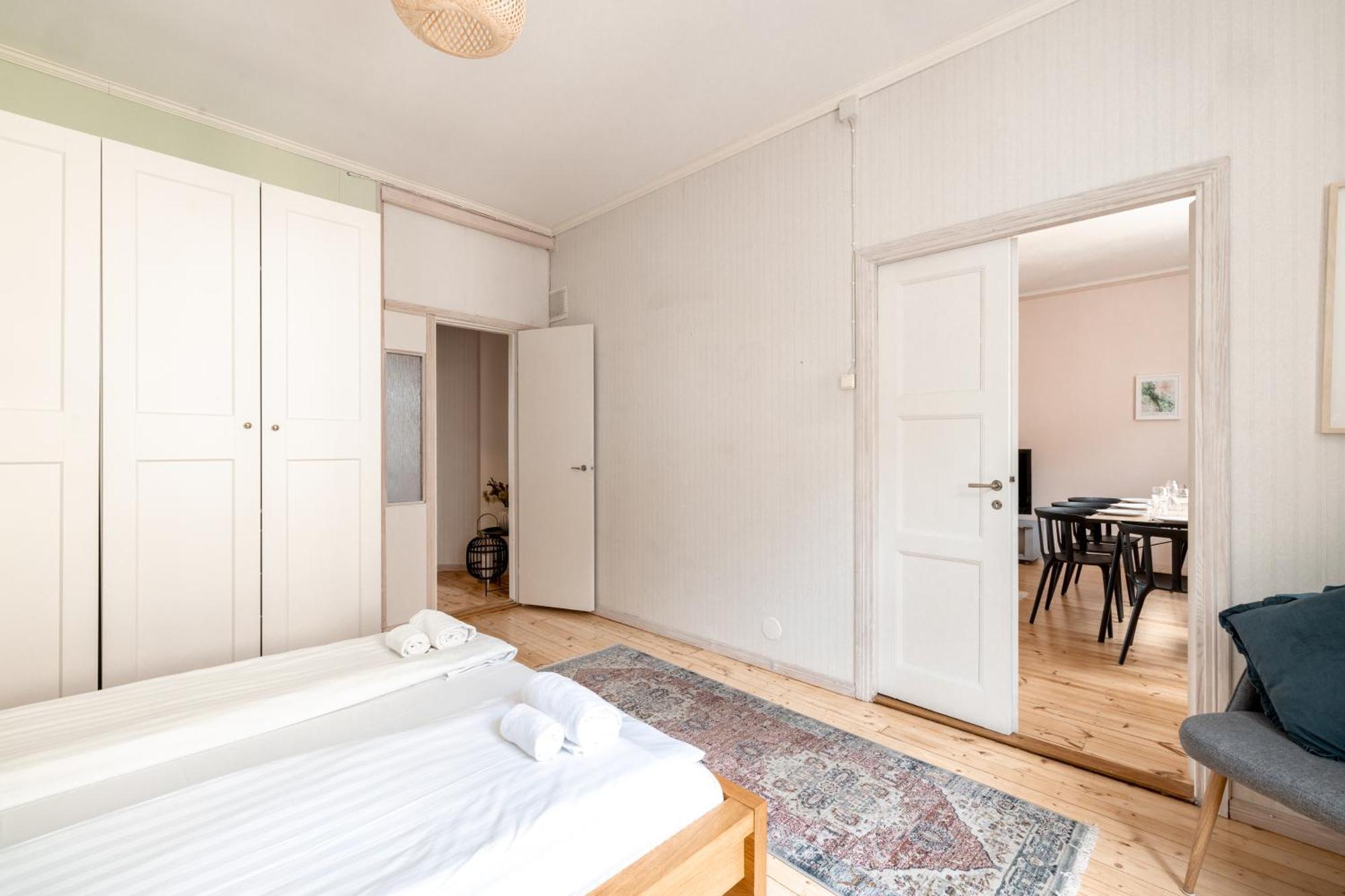 2Ndhomes 125M2 4Br City Center Apartment With The Great Views Helsingfors Eksteriør bilde